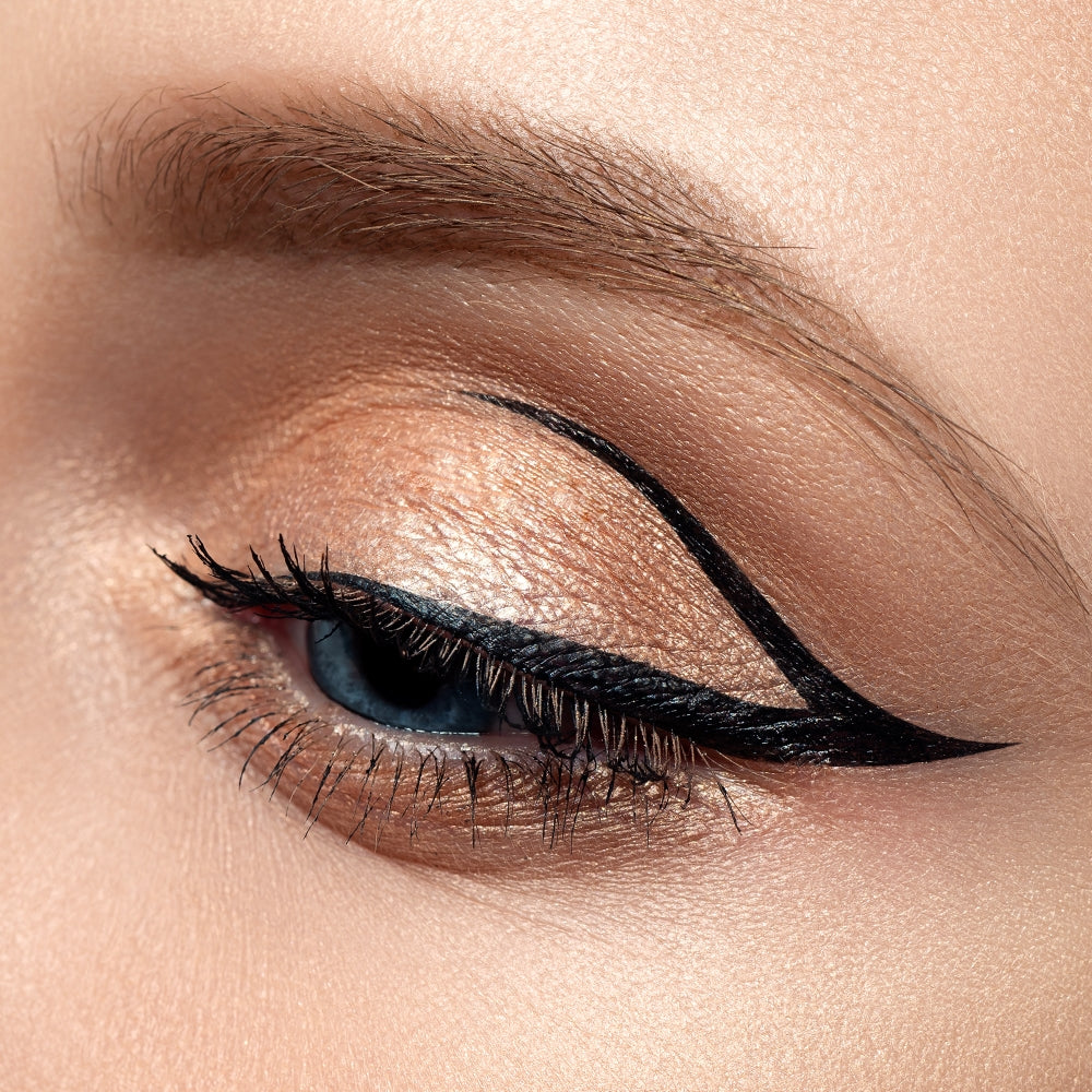 Dip Liner Shiny Eyeliner