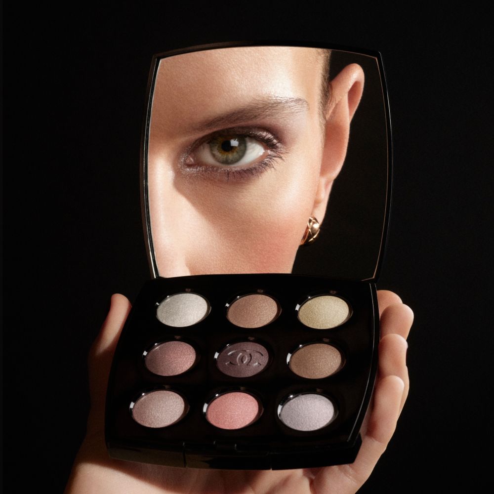 LES 9 OMBRES