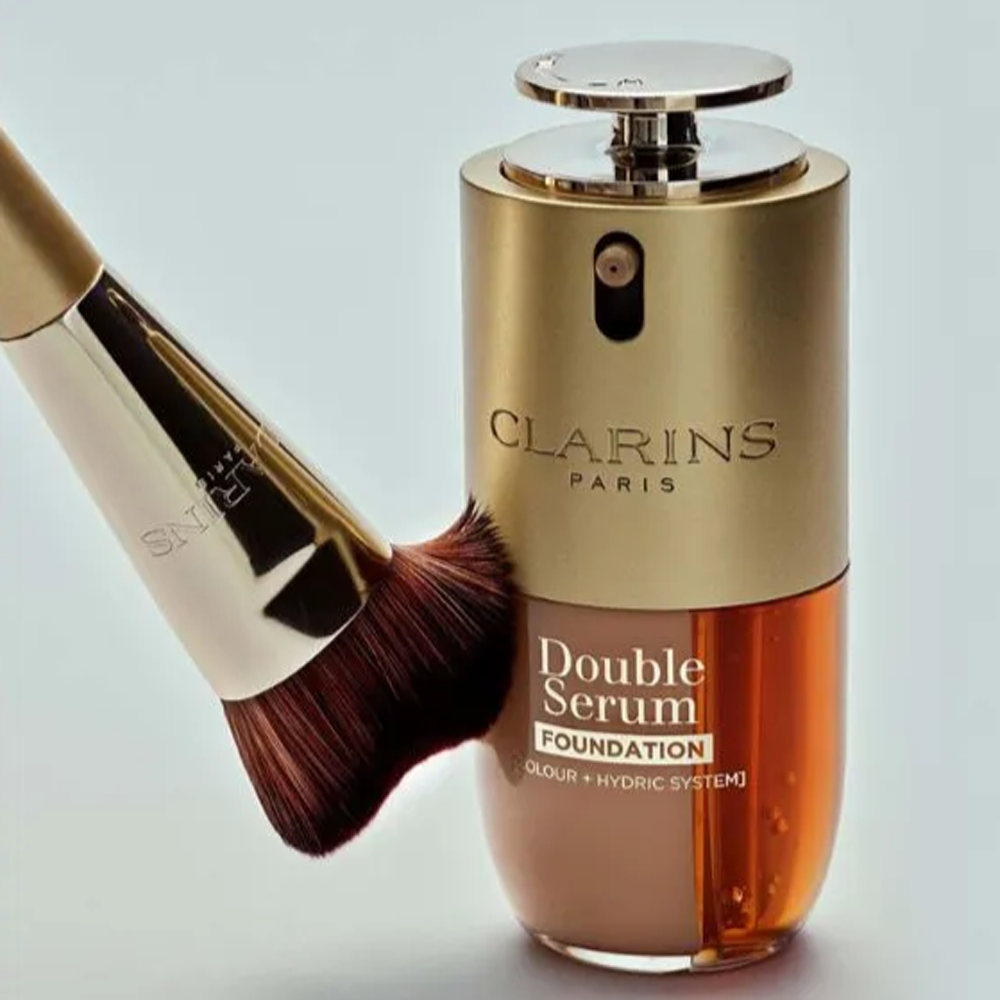Gua Sha-Inspired Foundation Brush