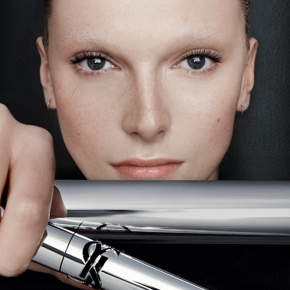 LASH LATEX - Mascara Allungante Volume Definito